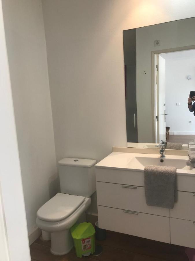 Linda Praia Consolacao Luaran gambar